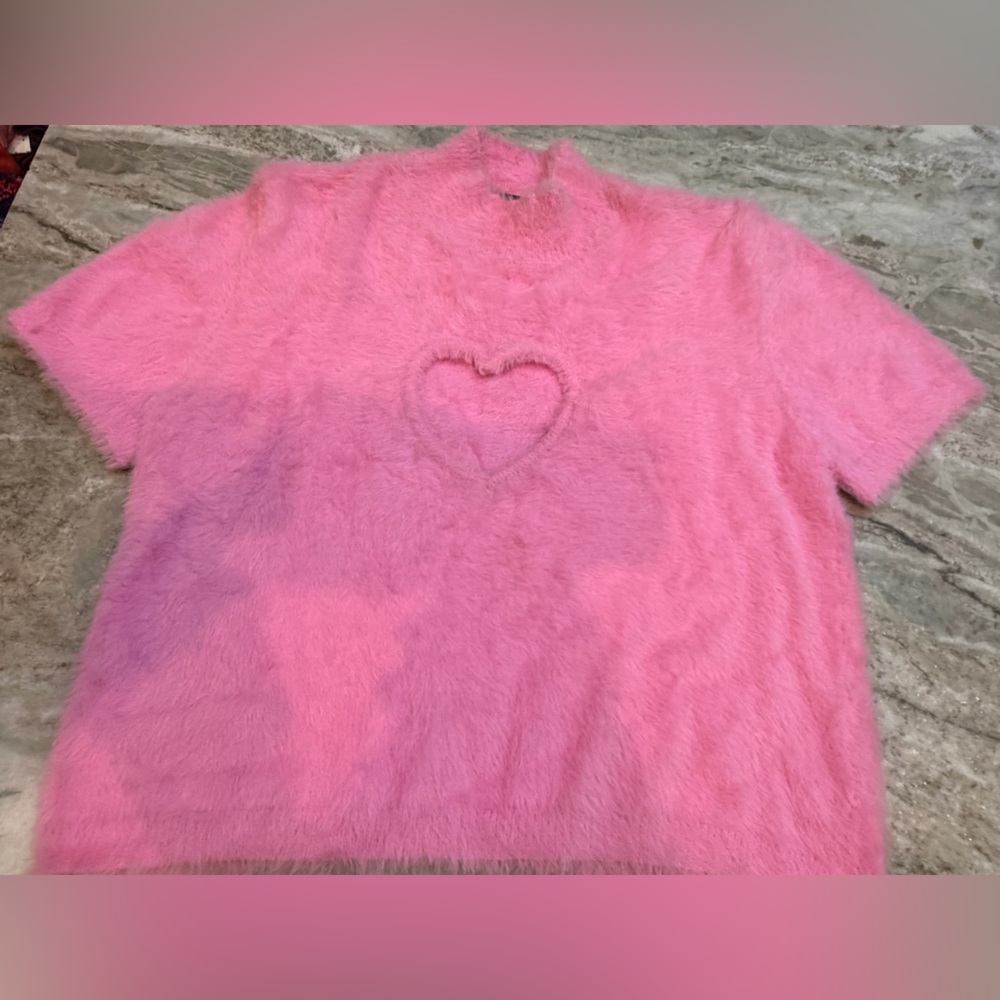 Runway Pink Fuzzy Faux Fur Vest Heart Detail 2X Plus Size Cozy Soft